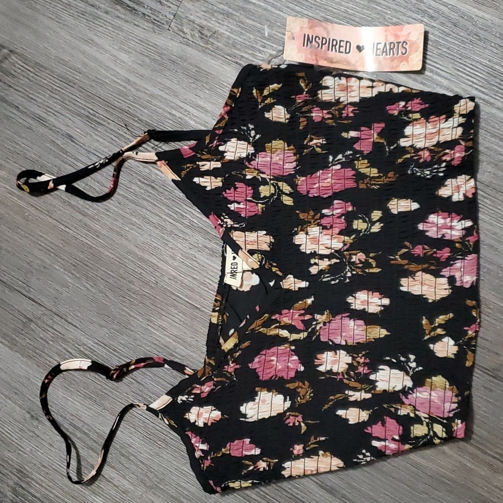 New! Inspired Hearts Black Floral crop top small